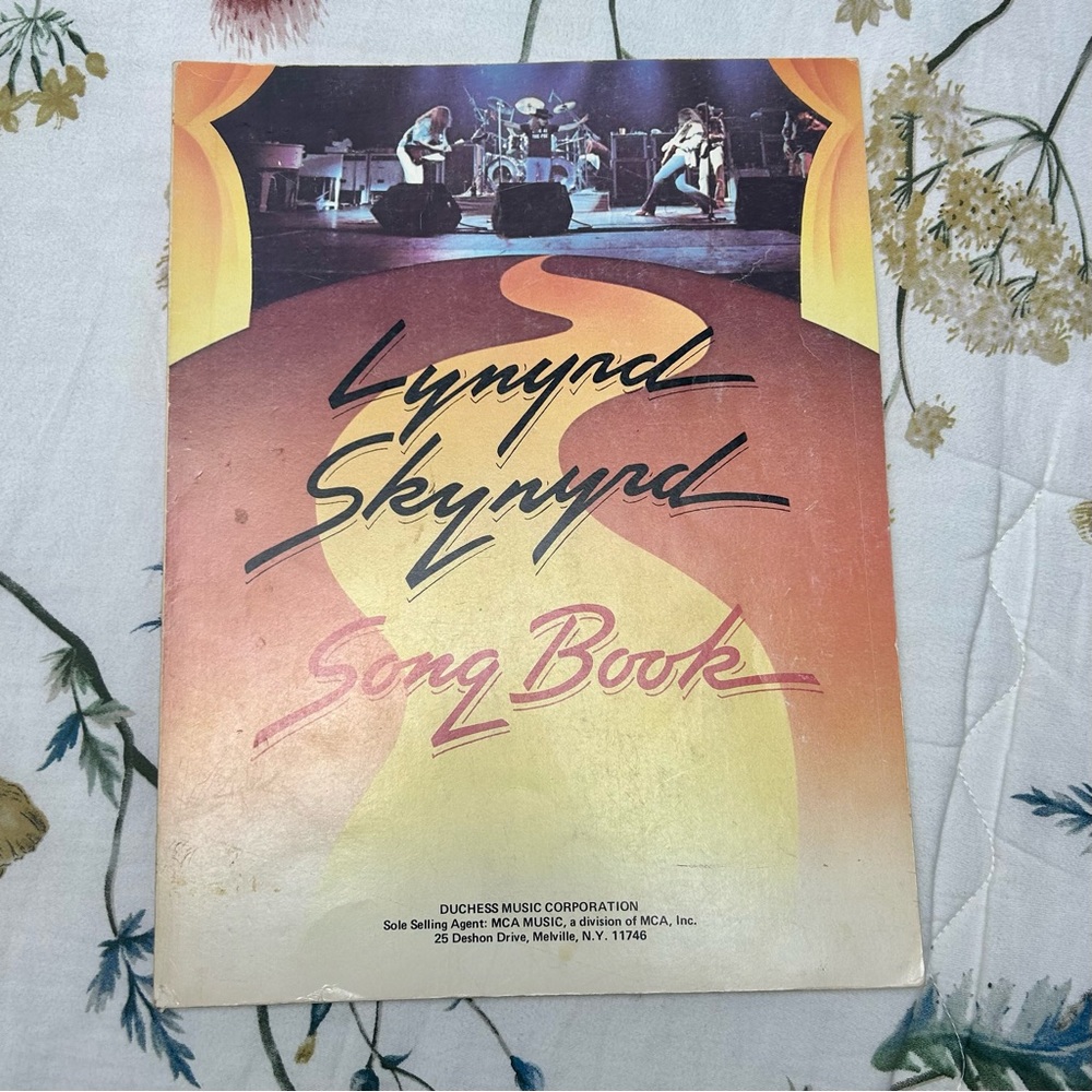 Vintage Lynyrd Skynrd Song Book #lyrnddskynrd #songbook #musicbook #sheetmusic